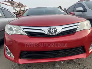 Toyota Camry 2012 Red