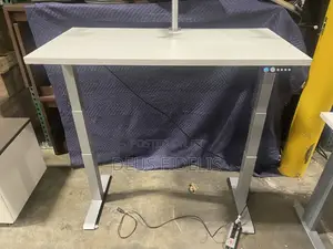 Height Adjustable Standing Desk With Cable Management