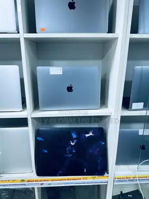 Laptop Apple MacBook Pro 2018 8GB Intel Core I5 SSD 256GB