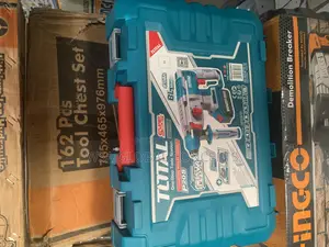 20 Volts TOTAL Rotary Hammer