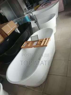 Freestanding Acrylic Bathtub