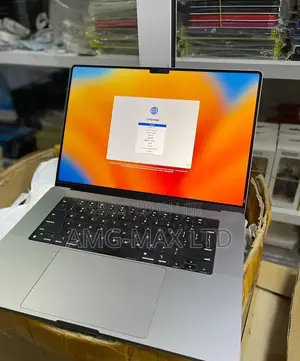 Laptop Apple MacBook Pro 2021 M1 32GB Apple M1 Pro SSD 512GB