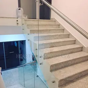 10mm Frameless Tempered Glass With 38mm Side Rail