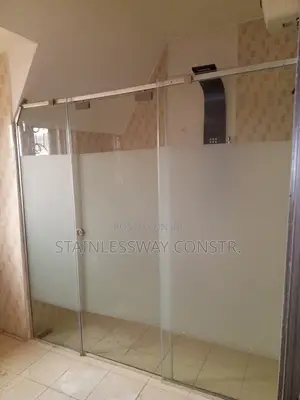 Shower Glass  Cubicle