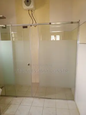Shower Glass Compro Cubicle