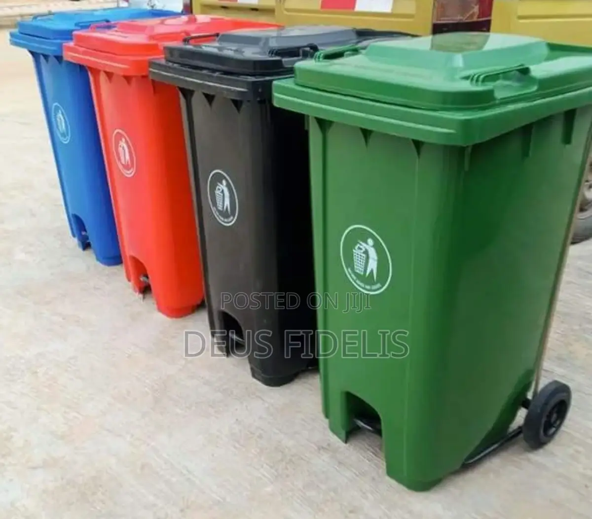 Wheeling Rubbish/Waste Bin