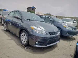 Toyota Matrix 2013 Gray