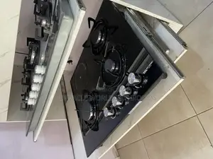 60cm Built in 3 Burner Gas and 1 Electric Gas Cooker