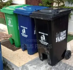 Wheeling Refuse Can