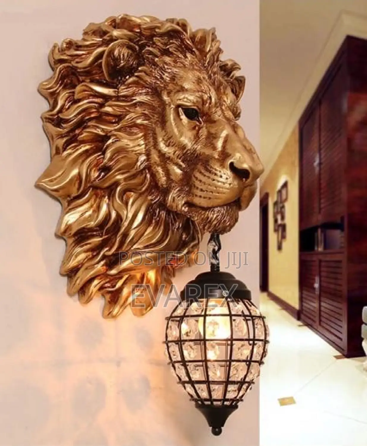 Lion Head Royal Wall Bracket Lantern