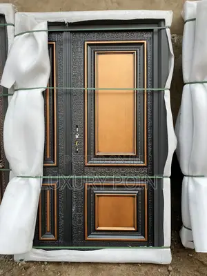 Cooper Cast Door