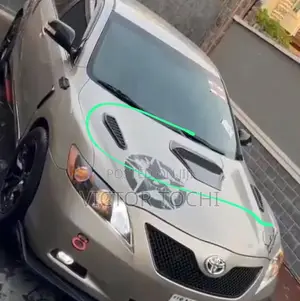 Universal Fancy Bonnet Spoiler Vent