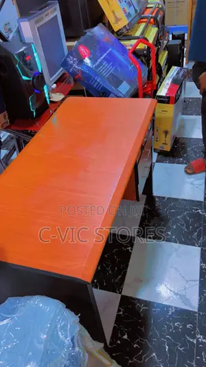 Secretary/Manager Office Table