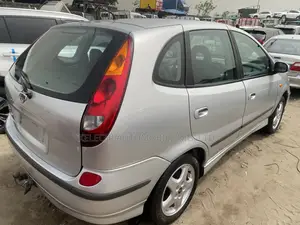 Nissan Almera 2004 Silver