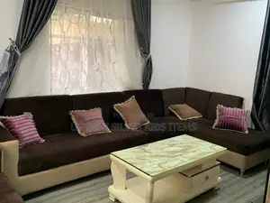 Executive 7 Seater Sofa With 7 Pillows Brand New