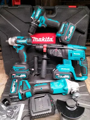 Makita Cordless Heavy Duty 4 Tools 118v 4 Batteries