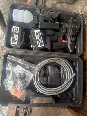 118 Volt Durable Hitachi Pressure Washer