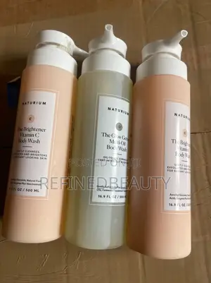 Naturium Salicylic and Vitamin C Body Wash