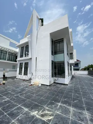 5bdrm Duplex in Osapa London for sale
