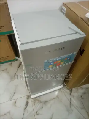 Top Freezer Skyrun 85l Refrigerator Bcd85hc