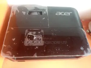 Acer Projector, 4000 Lumens, Hdmi, USB and Vga Ports