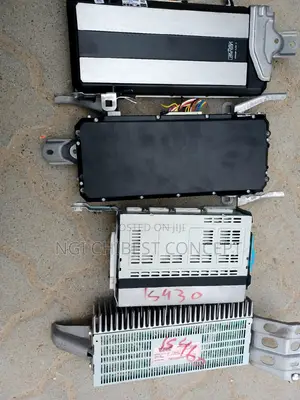 Lexus RX 350, ES 350, GX 350, LX 470 Amplifier 2014 - 218
