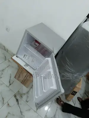 AEON Bedside Refrigerator – ARS50G