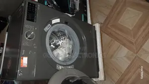 Lg Automatic Washing Machine 9.5kg Inverter 2 Years Warranty