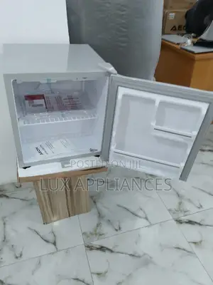 Energy Efficiency Aeon Single Door Fridge