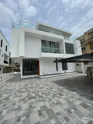 5bdrm Duplex in Osapa London for sale