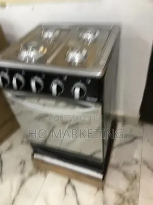 Functional Skyrun Gas Cooker With 4 Burners