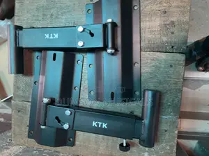Speaker Hanger