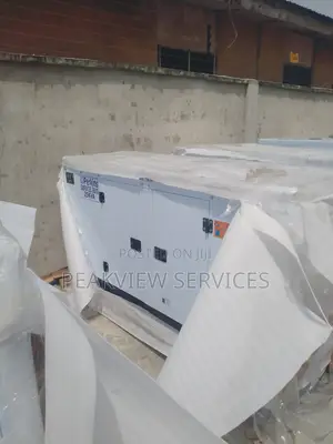 New Soundproof DIESEL Perkins 25kva Generator