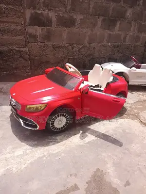 Mercedes Benz
