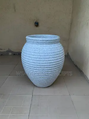 Beautiful Fiber Flower Pots