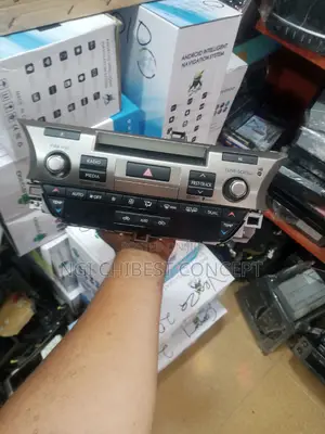 ES 350 Radio for 2014 - 2016 Foreign Used. Tested Ok