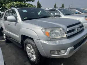 Toyota 4-Runner Limited V6 4x4 2005 Silver
