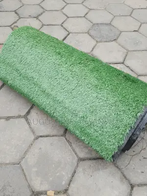 Centatic Artificial Grass Rug 10mm