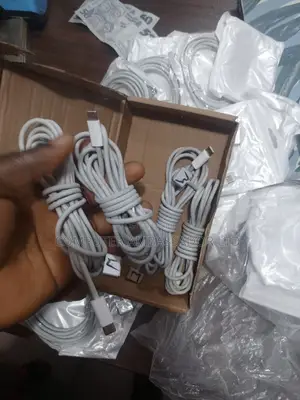 Macbook Safe 3 Cable