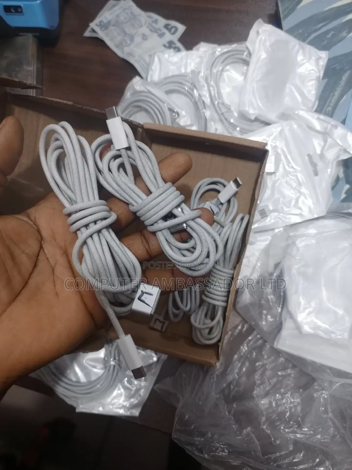 Macbook Safe 3 Cable