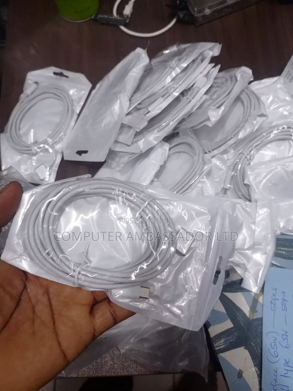 New Macbook Safe 3 Cable