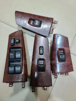 Formica Power Window Switch - Corolla 2004/06