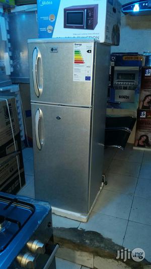 LG Fridge and Freezer ( 250L )