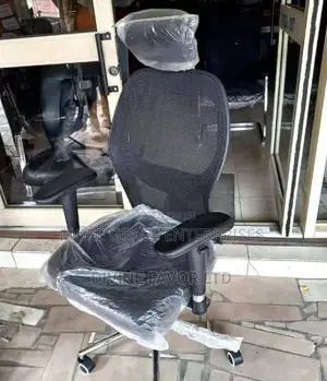 Executive Office Chair With Headrest.