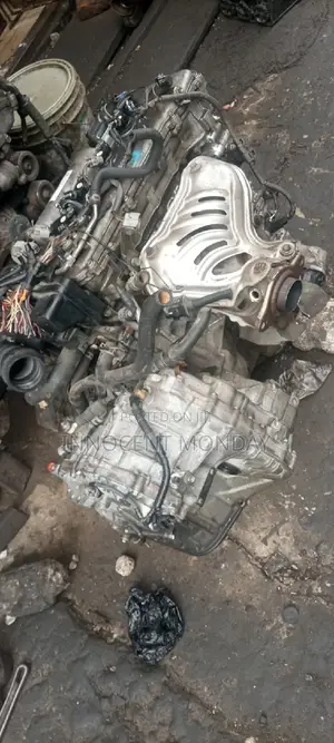 Toyota Corolla 2010 Engine. 2zr.