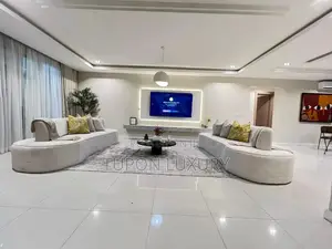 Luxury 3bedroom Apartment in Victoria Island With Pool