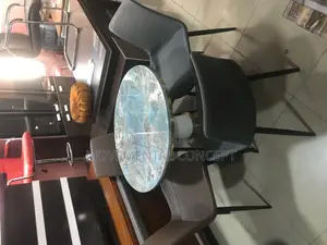 4 Seater Dinning Set