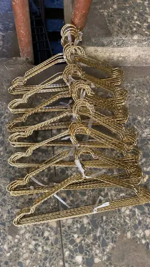Gold Color Twisted Metal Hangers