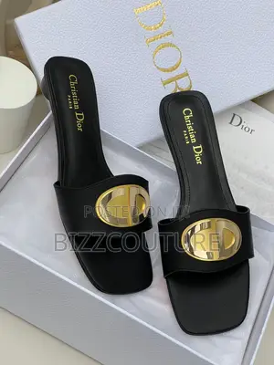 Original CHRISTIAN DIOR Available in Store