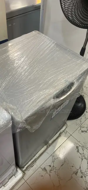 100 Litres Skyrun Freezer